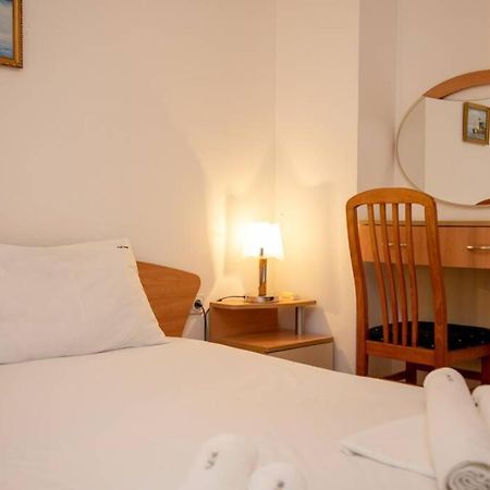 Convenient 1-Bedroom Flat Next To Harmanite Beach Sozopol Zewnętrze zdjęcie
