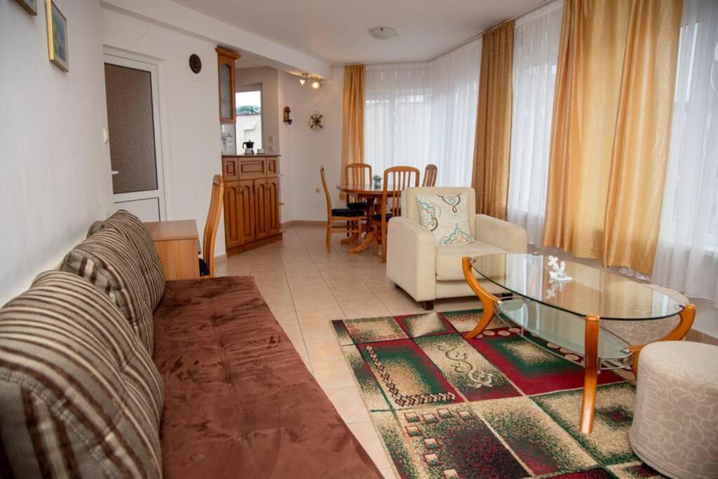 Convenient 1-Bedroom Flat Next To Harmanite Beach Sozopol Zewnętrze zdjęcie