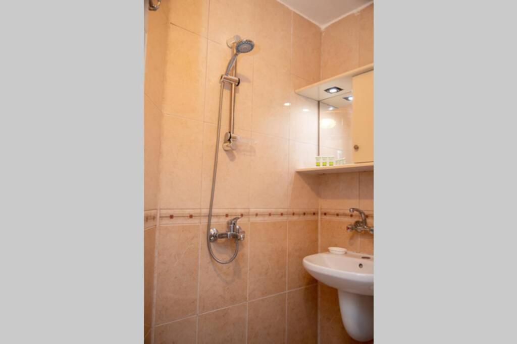 Convenient 1-Bedroom Flat Next To Harmanite Beach Sozopol Zewnętrze zdjęcie