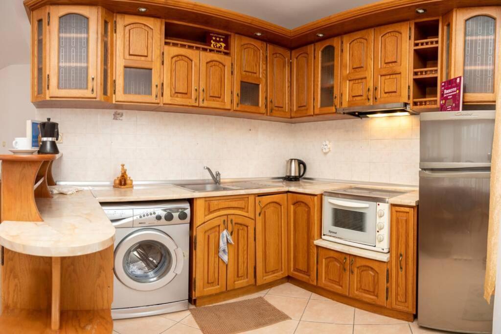Convenient 1-Bedroom Flat Next To Harmanite Beach Sozopol Zewnętrze zdjęcie